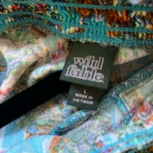 Super cute skirt, lots of stretch and ruffles